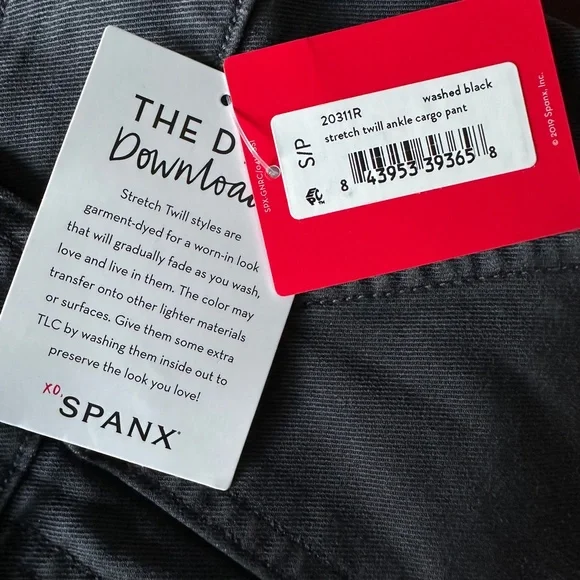 SPANX Black Ankle Cargo Leggings - Picture 12 of 16